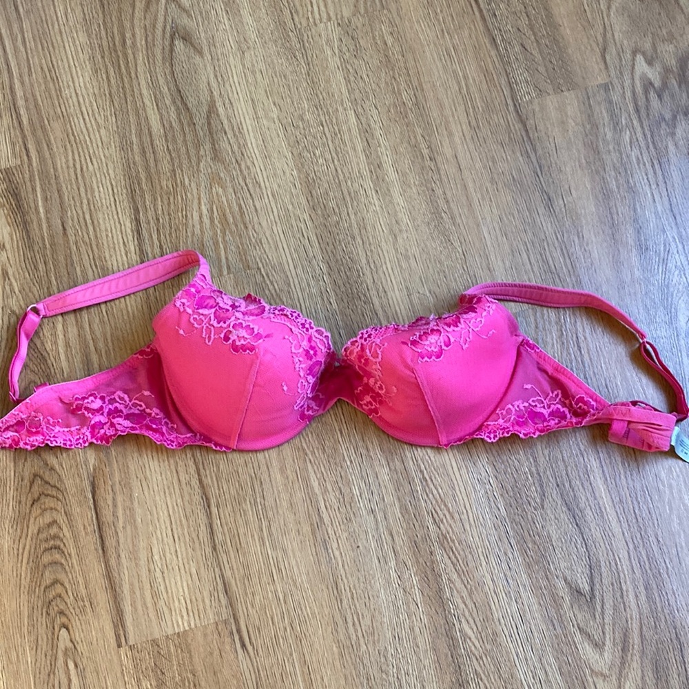 Lacy pink bra